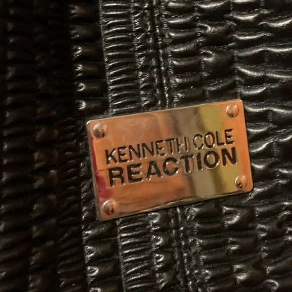 KENNETH COLE REACTION Black & Silver Chain Magnetic Closure Handbag Purse - Picture 10 of 14